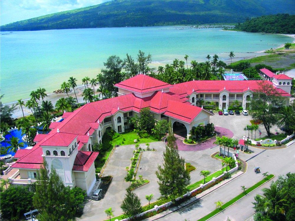 Club Morocco Resort And Country Club Subic Exterior foto