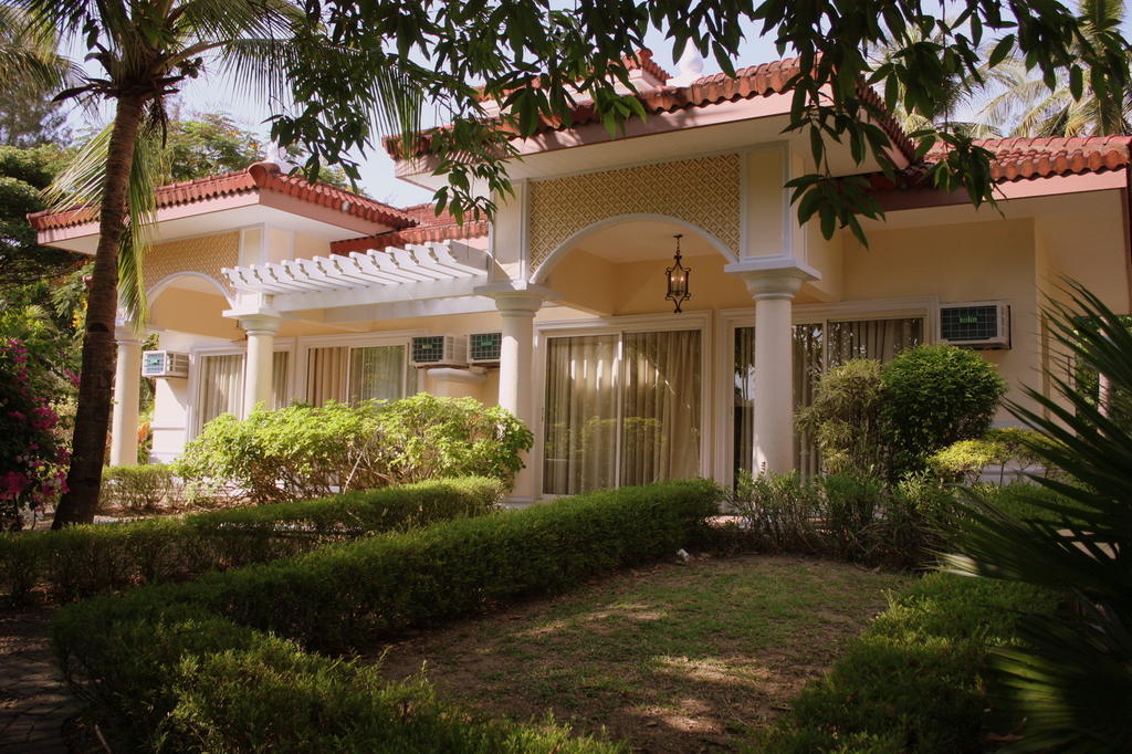 Club Morocco Resort And Country Club Subic Habitación foto