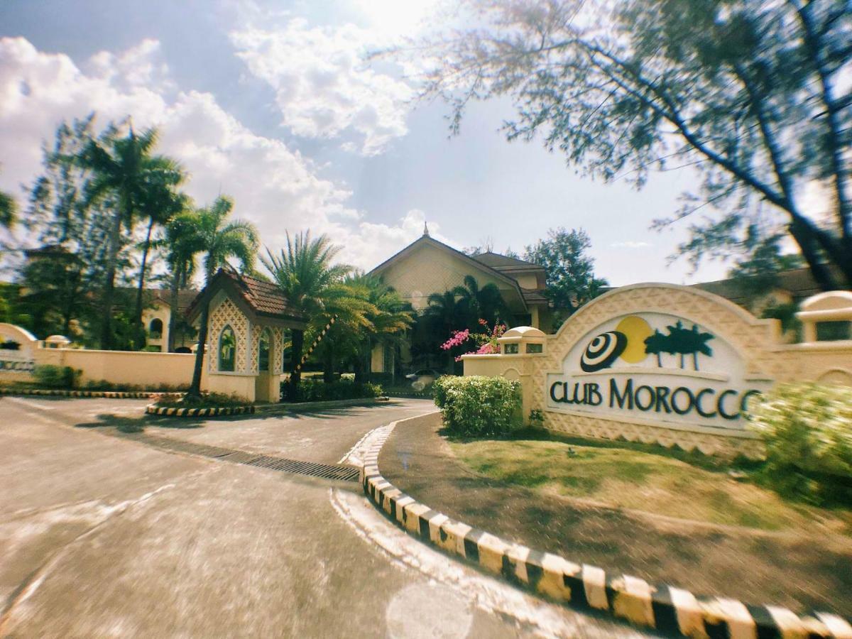 Club Morocco Resort And Country Club Subic Exterior foto